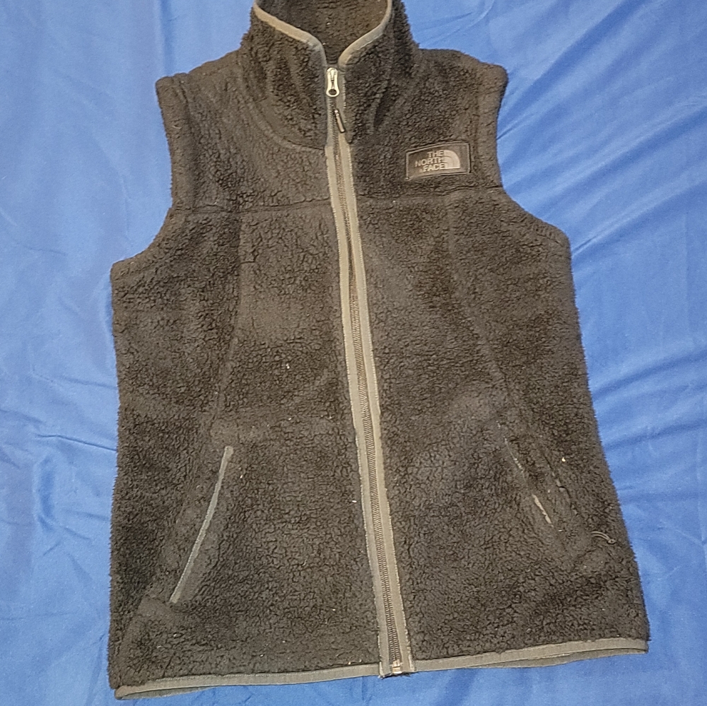 black northface vest size small(womens) fleece